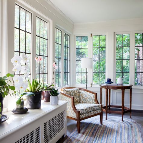 Little Farmhouse Renovation - Farmhouse - Sunroom - New York - by Hendricks Churchill | Houzz Craftsman Sunroom, Craftsman Backyard, Furniture App Design, Sunroom Renovation, Victorian Entry, Meditation Nook, Craftsman Bungalow House Plans, Arts And Crafts Bungalow, Bungalow Renovation