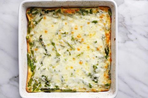 Oven Asparagus Puff Oven Asparagus, Silver Palate Cookbook, Savoury Tarts, Meatless Mains, Silver Palate, Muenster Cheese, Brunch Eggs, Savory Pies, Egg Dishes