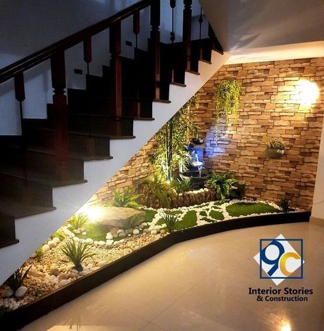 Designs For Under Staircase, Steps Under Design, Home Steps Design Indoor, Under Stair Design Ideas, Indoor Garden Under Staircase, Under The Staircase Design, Decoration Under Stairs Interior Design, Designs Under Staircase, Garden Below Staircase