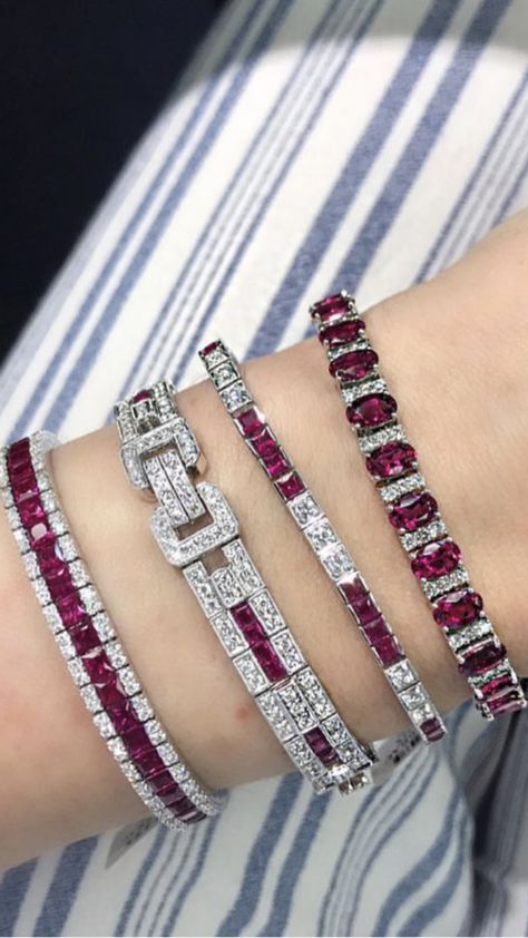 Diamond And Ruby Bracelet, Diamond Ruby Bracelet, Ruby Diamond Bracelet, Ruby Bracelets, Fashion Jewelry Necklaces Gold, Bijoux Art Deco, Diamond Bracelet Design, Ruby Bracelet, Necklaces Gold