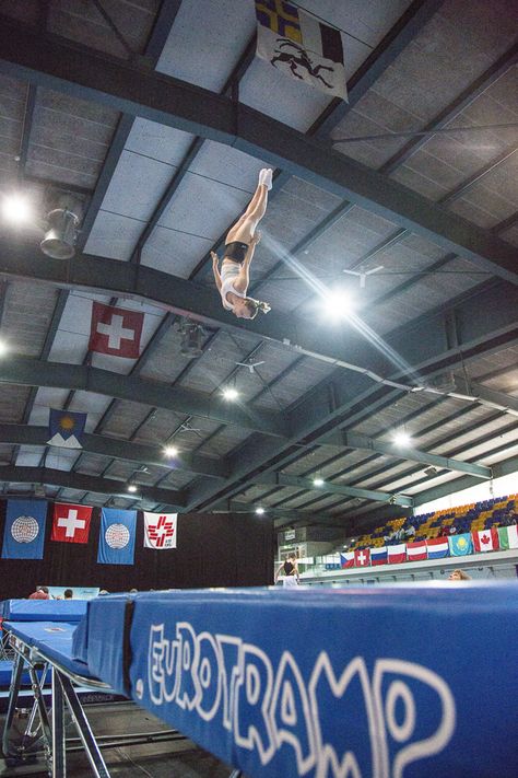 Trampolining Sport Aesthetic, Trampolining Sport, Trampolining Aesthetic, Trampolining Gymnastics, Arosa Switzerland, Olympic Trampoline, Trampoline Gymnastics, Gymnastics Pics, Gymnastics Trampoline