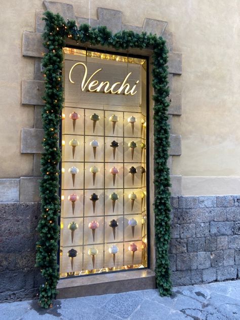 @venchiusa #venchi #gelato #italy #window #christmas #travel Gelato Store Design, Ice Cream Window Display, Venchi Gelato, Gelato Store, Italy Window, Gelato Aesthetic, Cafe Gelato, Gelato Italy, Gelato Bar