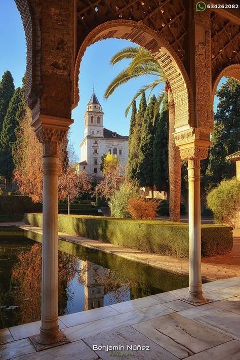 Alhambra, Granada Spanish Palace, Swan Maiden, Spanish Garden, Thousand And One Nights, Spain Aesthetic, Alhambra Granada, Al Andalus, Granada Spain, Europe Summer