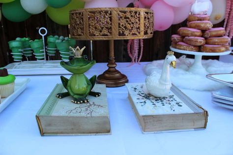 Swan Princess or a Frog Prince gender reveal | CatchMyParty.com Fairytale Gender Reveal, Princess And The Frog Gender Reveal, Gender Reveal Party Ideas, Reveal Party Ideas, Swan Princess, Frog Prince, A Frog, Reveal Party, Neutral Baby Shower