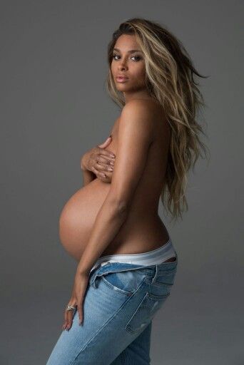 Ciara Pregnant, Pregnant Shoot, Celebrity Maternity, Celebrity Maternity Style, Clothes Photography, Studio Maternity, Pregnant Celebrities, Pregnancy Photography, Baby Belly