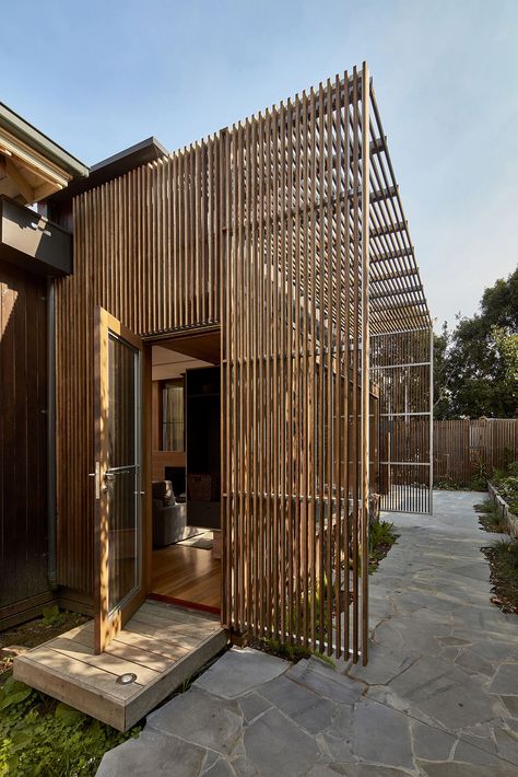 Timber Screens and an Open Plan Living Revamp this Suburban Melbourne Home Wood Facade, Timber Screens, Screen House, Wood Screens, Wooden Screen, Melbourne House, Timber Cladding, Patio Roof, Pergola Kits