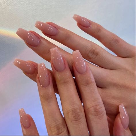 Ballerina Gel X Nails, Nail Inspiration Coffin Simple, Coffin Nails One Color, Gel X Nails Coffin Medium, Nude Colored Acrylic Nails, Cute Basic Nails Acrylic Coffin, Nude Nails Extension, Clean Elegant Nails, Small Ballerina Nails