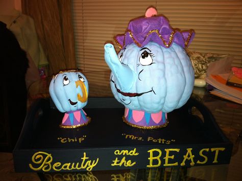 Mrs. Potts and Chip from Beauty and the Beast....pumpkins for school contest!!! Fun Pumpkin Carving, Disney Pumpkin Painting, Mrs Potts And Chip, Book Character Pumpkins, Story Book Pumpkin, Pumpkin Decorating Ideas, Creative Pumpkin Decorating, Character Pumpkins, Pumpkin Decorating Contest