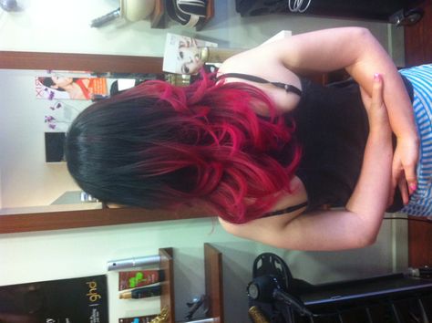 Black to hot pink root fade (ombr�è) Black And Pink Hair Ombre, Black Roots Pink End, Black To Pink Ombre Hair Short, Pink Tips Hair Black, Ombré Hair Pink, Pink Dyed Tips, Hot Pink Hair Ombre, Hot Pink Hair Tips, Pink Ends Hair Black