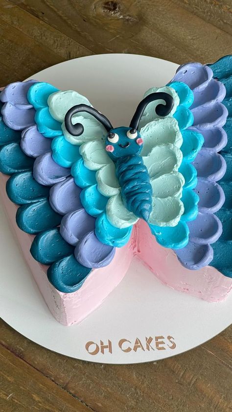 Toddler Birthday Cakes, Butterfly Birthday Cakes, 5th Birthday Cake, 4th Birthday Cakes, Butterfly Birthday Party, Butterfly Cake, 3rd Birthday Cakes, Idee Pasto, Easy Birthday