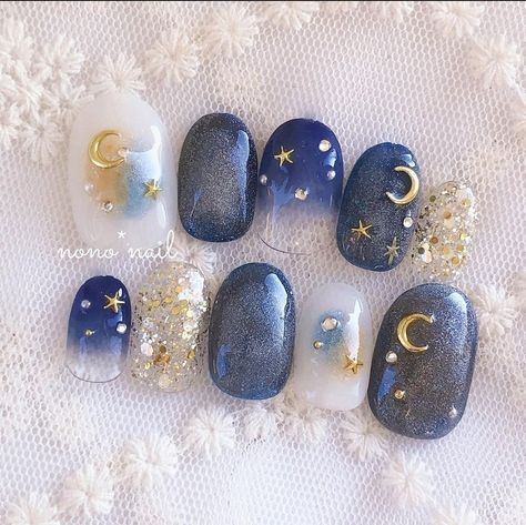 Moon And Stars Nail Art, Nail Art Stars, Stars Nail Art, Japanese Nail Design, Kawaii Nail Art, Art Stars, Stars Space, Sky Nails, Star Nail Art