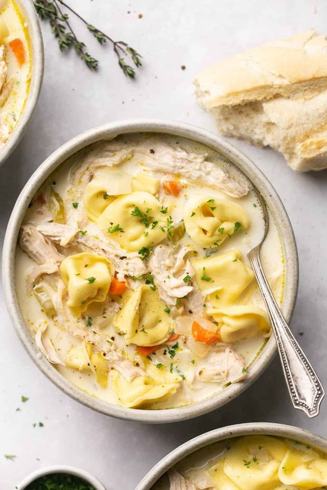 Creamy Chicken Tortellini Soup - Creme De La Crumb Chicken Tortellini Soup Crock Pot, Creamy Chicken Tortellini Soup, Crockpot Tortellini, Creamy Chicken Tortellini, Spinach Tortellini Soup, Fall Crockpot Recipes, Chicken Tortellini Soup, Spinach Tortellini, Chicken Tortellini