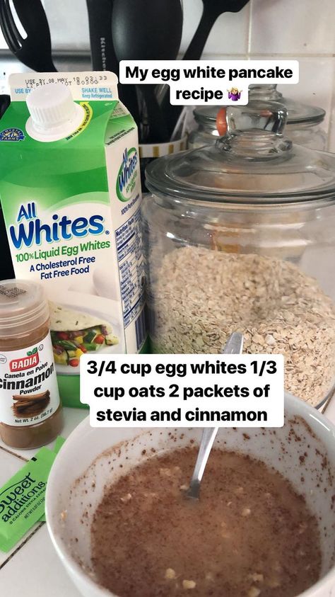 Egg white & oats pancakes Egg White Oats, Egg White Pancakes, Oats Pancakes, Oat Pancakes, Wellness Recipes, Egg White, Shake Recipes, Egg Whites, Fat Free