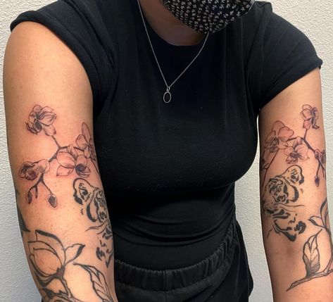 Meg Murayama Tattoos, Tattoos For Women Aesthetic, Tattoos Women Aesthetic, Flash Art Tattoos For Women, Aesthetic Tattoos Women, Art Tattoos For Women, Symmetrical Tattoos, Flash Art Tattoos, Symmetrical Tattoo