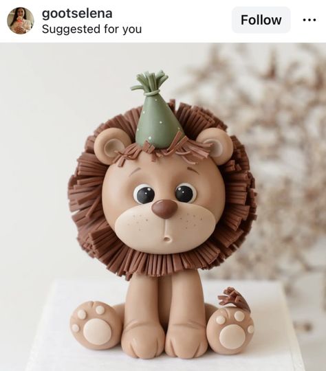 Clay Lion, Polymer Sculpture, Lion Cake, Cute Crown, Fondant Figures Tutorial, Jungle Lion, Crown King, Jungle Cake, Safari Cakes