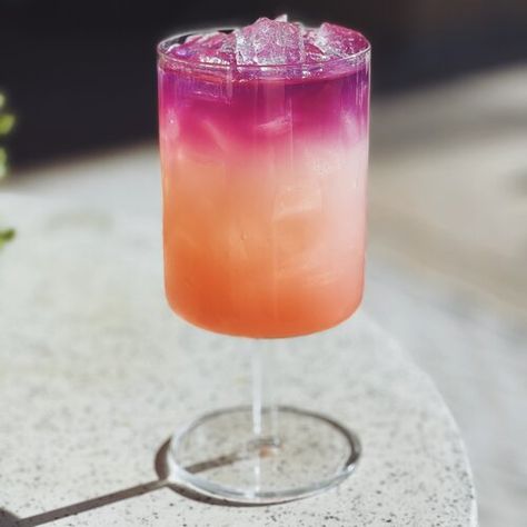 Celebrate May Fourth with these Star Wars Cocktails! Star Wars Cocktails Recipes, Star Wars Drinks Cocktails, Galaxy Themed Cocktails, Star Wars Themed Drinks, Star Wars Cocktails, Star Wars Themed Mocktail, Star Wars Drinks, Grapefruit Drink, Prickly Pear Margarita