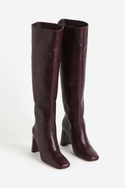 Dark Red Boots, Red High Heel Boots, Red Boots Outfit, Red Heel Boots, Red Knee High Boots, Heels Boots Outfit, Red Leather Boots, Leather Boots Heels, Red Boots