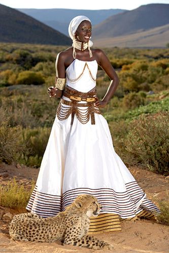 African-Bride African Wedding Dresses, Winter Mode Outfits, South African Weddings, African Bride, Skirts Summer, Afrikaanse Mode, African Wedding Dress, Winter Fashion Outfits Casual, African Inspired Fashion