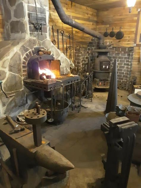 Blacksmith Aesthetic, Homemade Forge, Fantasy Forge, Home Forge, Blacksmith Workshop, Goth Cottage, Forging Tools, Black Smith, Blacksmith Forge