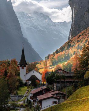 Best Of Switzerland, Lauterbrunnen Switzerland, Switzerland Vacation, Switzerland Hotels, Voyage Europe, Switzerland Travel, Famous Places, Beautiful Places To Travel, Magical Places