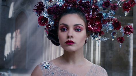 Mila Kunis Jupiter Ascending Mila Kunis Makeup, Jupiter Jones, Jupiter Ascending, Amazing Wedding Makeup, Luckiest Girl Alive, Cloud Atlas, Alpha Omega, Charm School, Crop Circles