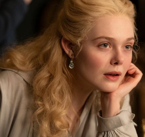 Catherine The Great, Elle Fanning, Favorite Hobby, Golden Age, Blonde, On Twitter, Twitter