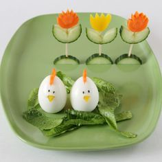 Vegetable Salad Decoration | salad decorations egg chicks vegetable tulips1 | 20 Egg Decoration ... Decorated Food, Healthy Easter Treats, Salad Decoration Ideas, Design Cibo, Easter Salad, Easter Buffet, Salads For Kids, Salad Design, Vegetable Decoration