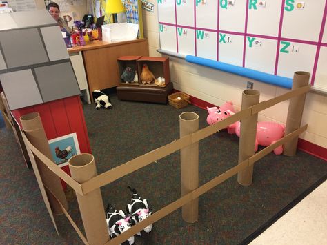 Farm Animal Dramatic Play, Farm Block Center Preschool, Farm Theme Preschool Dramatic Play, Animal Dramatic Play Preschool, Farm Dramatic Play Preschool, Farm Pretend Play, Farm Dramatic Play, Dramatic Play Centers Preschool, Farm Classroom