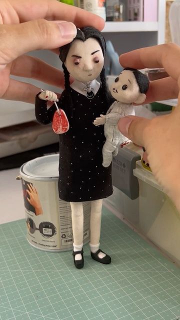 Adeena Grubb, Making A Coraline Doll, Stop Motion Puppet Tutorial, How To Make A Stop Motion Puppet, Stop Motion Puppet Making, Stop Motion Character Puppets, Stop Motion Puppet, Stopmotion Animation, Art Wednesday