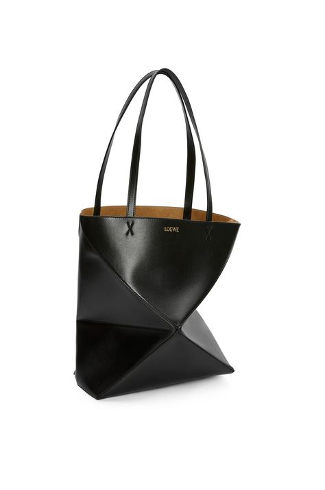 LOEWE Medium Puzzle Fold tote in shiny calfskin Black Loewe Branding, Loewe Puzzle, Puzzle Bag, Clean Origin, London College Of Fashion, Fancy Bags, Iconic Bags, Aesthetic Clothing, Black Tote