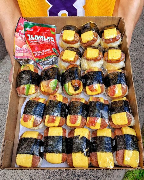 Spam Musubi Party, Spam Musubi, Aesthetic Foods, Hawaii Trip, Picnic Foods, The Goat, Cafe Food, Charcuterie Board, Food Truck