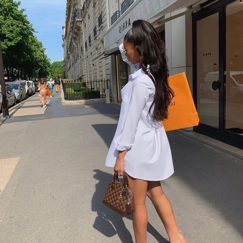 BILLIONAIRE BABES CLUB on Instagram: “🔥🎉Start March 2021 with KNOWLEDGE! 📖💴Read Billionaire Babes Club the Book: Your kindness isn’t rewarded in this #dating world. #Spoiled…” White Shirt Dress, Feminine Outfit, Vuitton Bag, School Fashion, Fashion Killa, Classy Outfits, White Shirt, Fashion Inspo Outfits, Louis Vuitton Bag