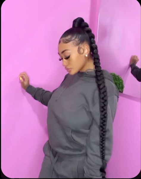 Ponytail Hairstyle Ideas, Sleek Braided Ponytail, Pumpkin Hair, Hairstyle Ideas Easy, Weave Ponytail Hairstyles, Sleek Ponytail Hairstyles, Ponytail Hairstyle, Birthday Hairstyles, Black Ponytail Hairstyles