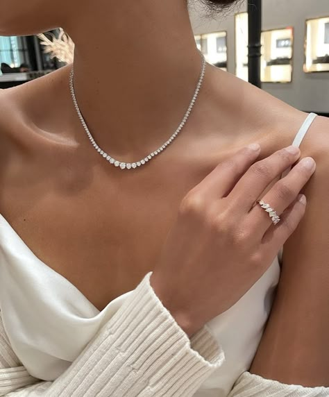 Diamond Tennis Necklace, Classy Jewelry, Jewelry Lookbook, Tennis Necklace, Girly Jewelry, Jewelry Inspo, Dream Jewelry, Pretty Jewellery, Elegant Jewelry