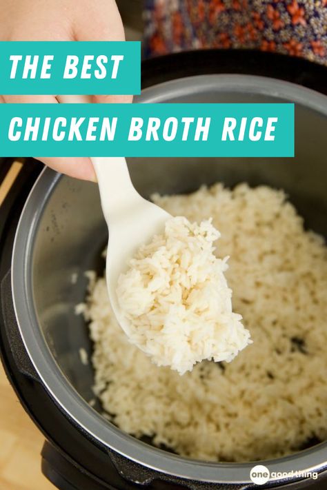 Tired of bland white rice? Use this easy rice recipe with broth instead of water for an easy, tasty side dish! Rice With Chicken Broth, Baked Brown Rice, Chicken Broth Recipes, Coconut Rice Recipe, Instant Rice, Berry Tart, Easy Rice Recipes, Broth Recipes, How To Cook Rice