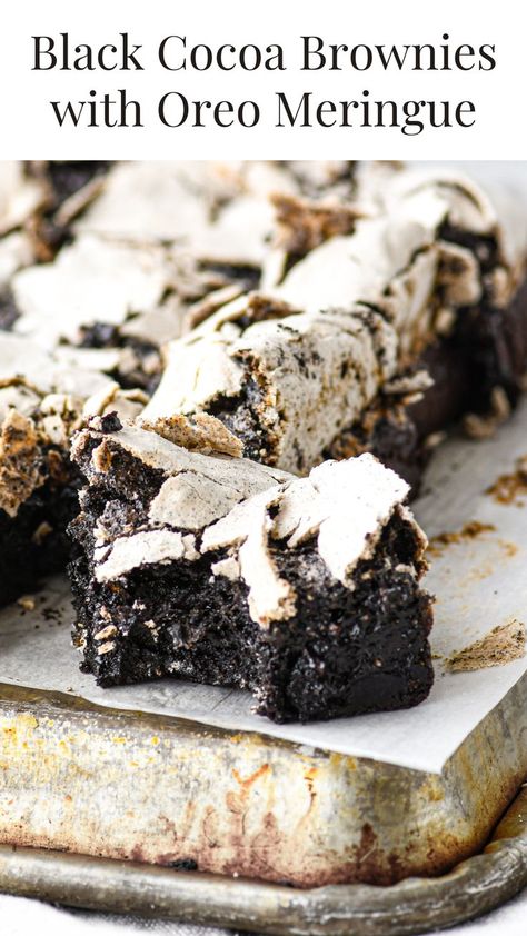 black cocoa brownies with an oreo meringue on top Brownies Cheesecake, Crushed Oreo, Cocoa Powder Recipes, Dark Chocolate Recipes, Cocoa Brownies, Black Cocoa, Brownie Toppings, Powder Recipe, Baking Project