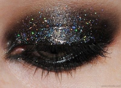 Glittery Eyeshadow, Everyday Makeup Tutorials, Swag Makeup, Edgy Makeup, Makeup Tattoos, Makeup Makeover, Smokey Eyes, Eye Makeup Art, Glitter Eyes