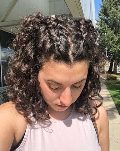 Short Curly Hair Sports Hairstyles, Fun Easy Hairstyles For Curly Hair, Half Updo Short Curly Hair, Concert Hairstyles For Curly Hair, Short Curly Updo Hairstyles Natural Curls, Cool Medium Length Hairstyles, Short Curly Styles Natural Curls, Natural Curly Hair Styles Easy, Short Curly Hair Styles For School