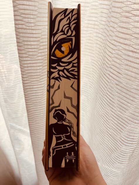 Fourth Wing Painted Edges, Fourth Wing Sprayed Edges, Fourth Wing Special Edition, Foredge Painting, Painted Book Edges, Book Edge Painting, Fourth Wing Aesthetic, Fore Edge Painting, Wing Aesthetic