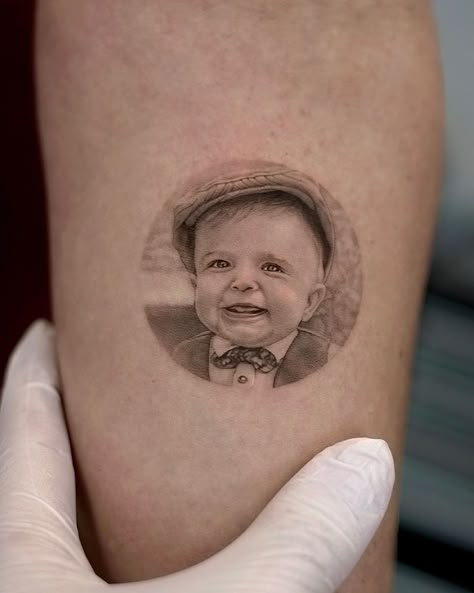 Kids Profiles Tattoo, Mini Portrait Tattoo, Baby Face Tattoo, Small Portrait Tattoo, Son Portrait Tattoo, Daughter Portrait Tattoo, Baby Portrait Tattoo, Potrait Tattoo, Toddler Portraits