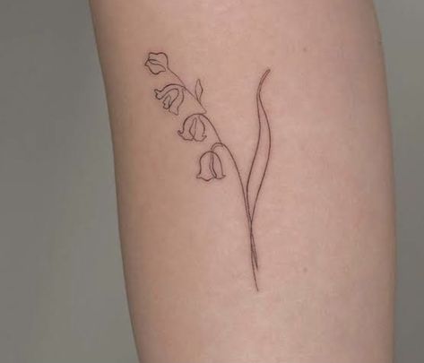 Taurus Line Art Tattoo, Bluebell Tattoo Black And White, Fine Line Bluebell Tattoo, Continuous Line Flower Tattoo, Blue Bell Tattoo, Lily Of The Valley Tattoo Minimalist, Fine Line Lily Tattoo, Bluebell Tattoo, Headphones Tattoo