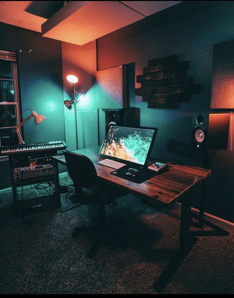 Basement Music Studio, Music Bedroom Aesthetic, Studio Room Ideas, Post Production Studio, Music Room Wall, Music Bedroom, Dj Room, Home Studio Ideas, Sound Room