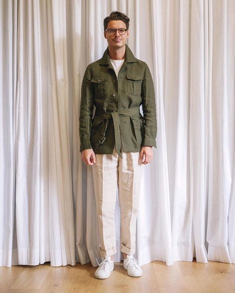 Safari Jacket Men, Safari Jacket Outfit, Safari Menswear, Explorer Outfit, Summer Suits Men, Rad Clothes, Safari Jacket, Army Jacket, Military Outfit