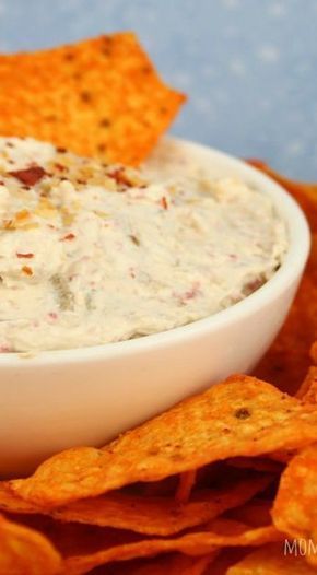 Dip For Doritos, Dorito Dip, Doritos Recipes, Best Dip, Football Parties, Appetizers Easy Finger Food, Dip Recipes Easy, Chicken Dips, Chips Recipe