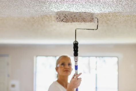 Paint Popcorn Ceiling, Painting Popcorn Ceiling, Best Ceiling Paint, Ceiling Paint Colors, Covering Popcorn Ceiling, Removing Popcorn Ceiling, Ceiling Painting, Ceiling Texture, Popcorn Ceiling