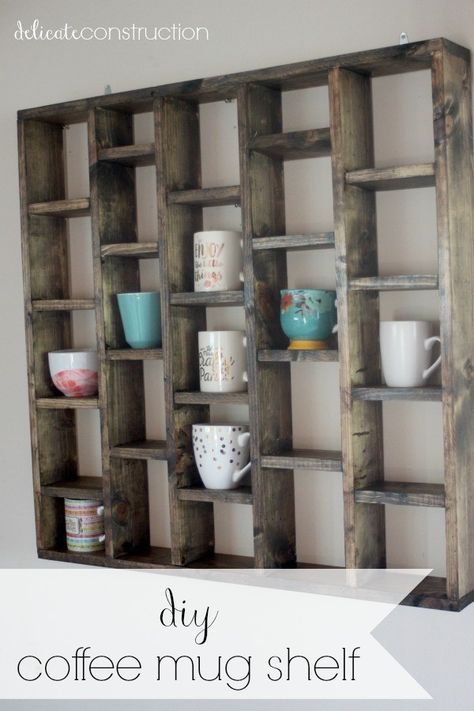 13 Brilliant DIY Mug Racks You'll Have Fun Making - Check out how to make a DIY mug display shelf Diy Coffee Shelf, Coffee Mug Shelf, Mug Shelf, Takken Decor, Coffee Mug Display, Coffee Mug Holder, Diy Toy Storage, Diy Coffee Bar, Mug Display