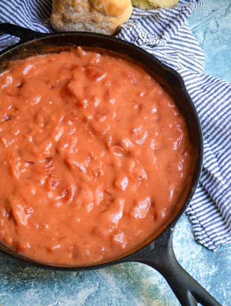 Grandma's Southern Tomato Gravy - 4 Sons 'R' Us Easy Tomato Gravy Recipe, Homemade Tomato Gravy, Tomato Gravy Recipe Southern Easy, Tomato Gravy Recipe Southern, Tomato Gravy Recipe, Homemade Gravy Recipe, Fall Eats, Recipes Southern, Old Fashioned Recipe