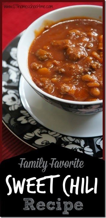 Sweet Chili Recipe - this is the chili recipe best that the whole family will like because it is sweet with yummy baked beans the whole family will love! This chili recipes kid friendly is sure to be fall favorite recipes dinner. Sweet Chili Recipe, 123 Homeschool 4 Me, Fall Favorites Recipes, Maple Mustard, Best Chili Recipe, Chili Soup, Chilli Recipes, Recipes Yummy, Favorite Recipes Dinner