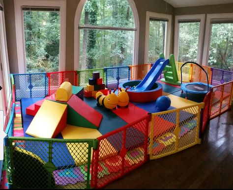 Soft Play Area At Home, Indoor Playground Diy, Reservation Form, Home Daycare Ideas, Honey Hive, Daycare Rooms, Kids Indoor Play, Casa Disney, Baby Play Areas