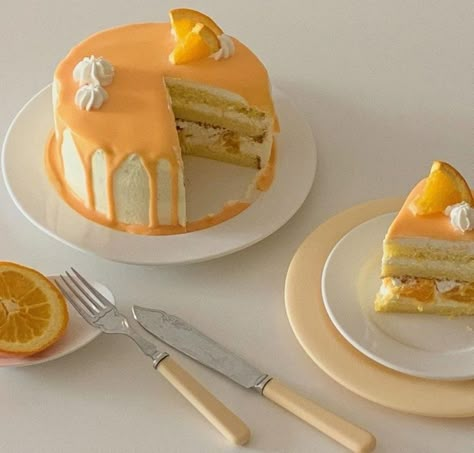 Yellow Soft Aesthetic, Cute Yellow Aesthetic, Pastel Orange Aesthetic, Mint Treats, Yellow Orange Aesthetic, Orange Coquette, Aesthetic Deserts, Cafe Treats, Cream Cake Design